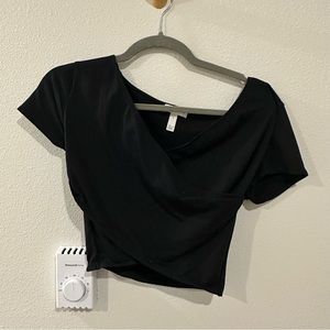 Leith Cross Front Crop Tee